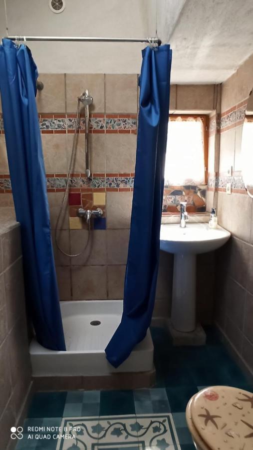 Charmante petite maison de pêcheur - Proche Ile de Bréhat et GR34 Lézardrieux Extérieur photo